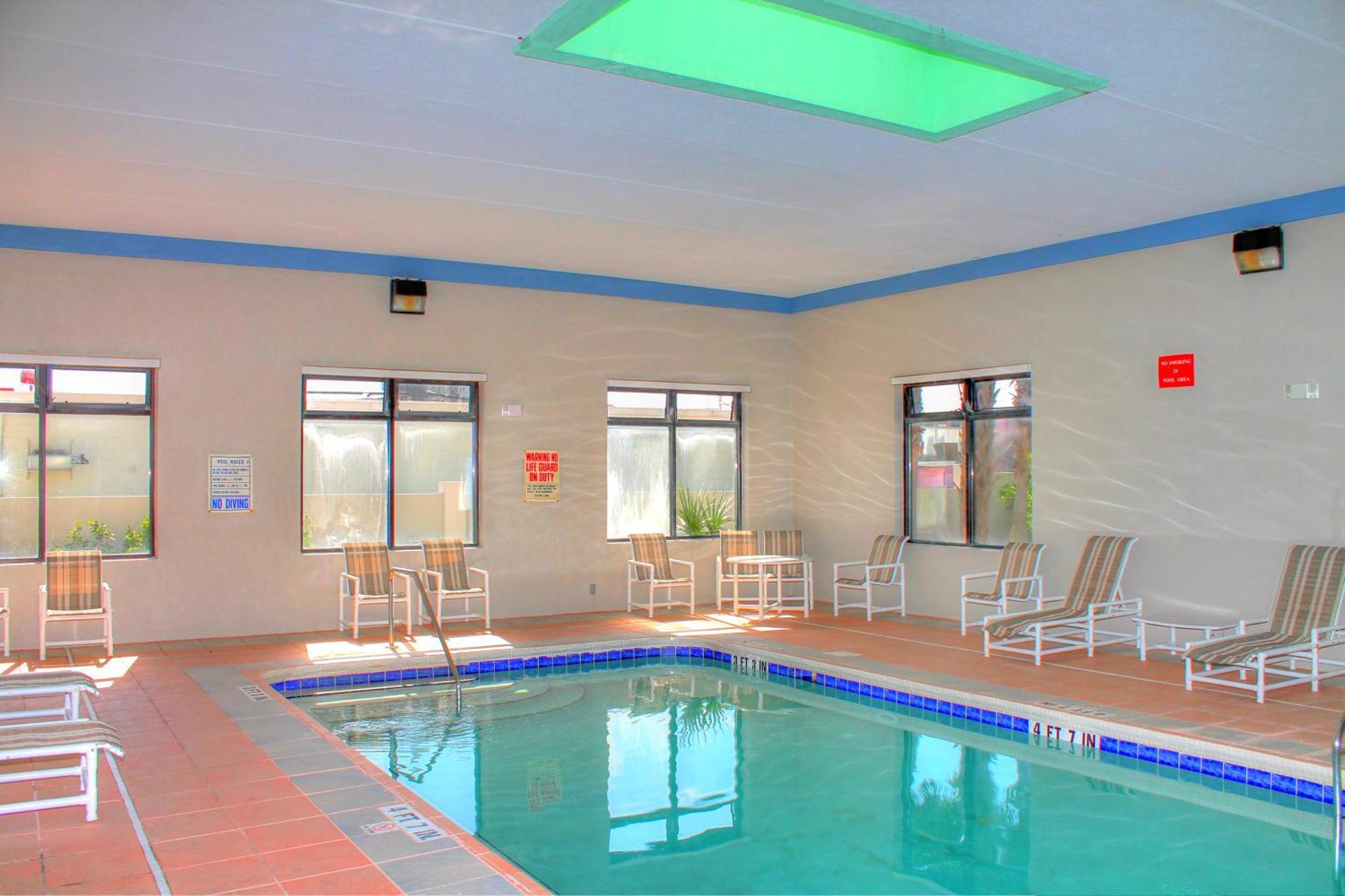 St. Augustine Beach Regency Inn & Suites - Saint Augustine מראה חיצוני תמונה