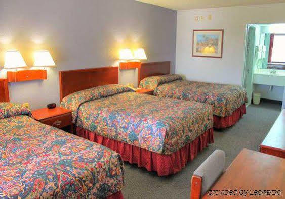 St. Augustine Beach Regency Inn & Suites - Saint Augustine מראה חיצוני תמונה